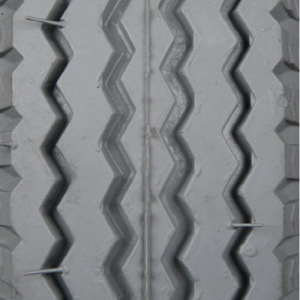 Copertone con inserto antiforo 05033128