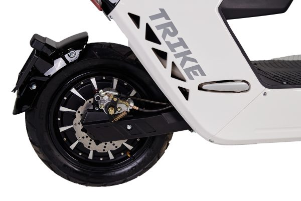 white 3 2